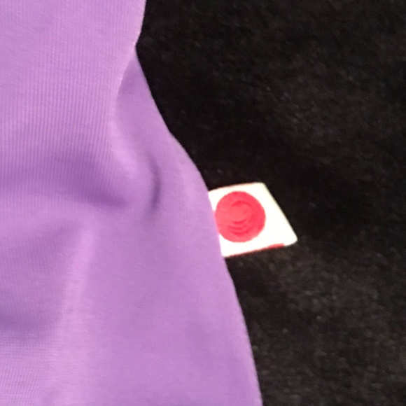 Yumiko Veronique Leotard - Picture 7 of 9